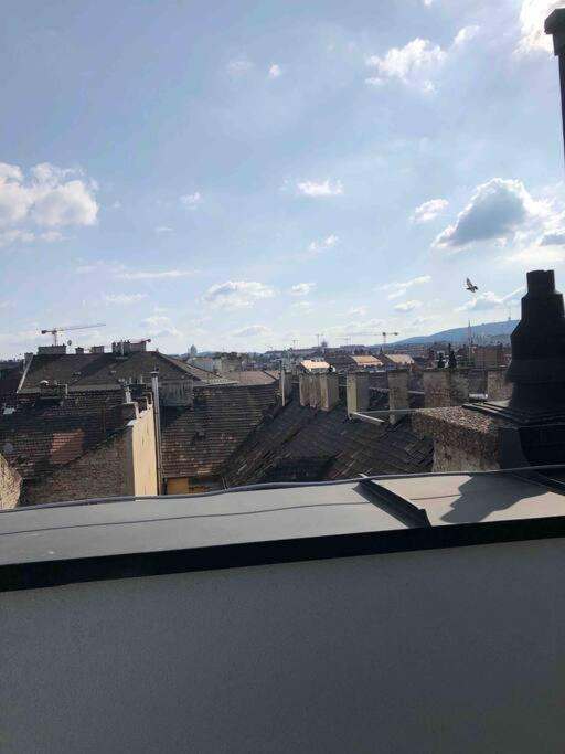 Apartman Luxury Cozy 2 Bdr Downtown Apt.3