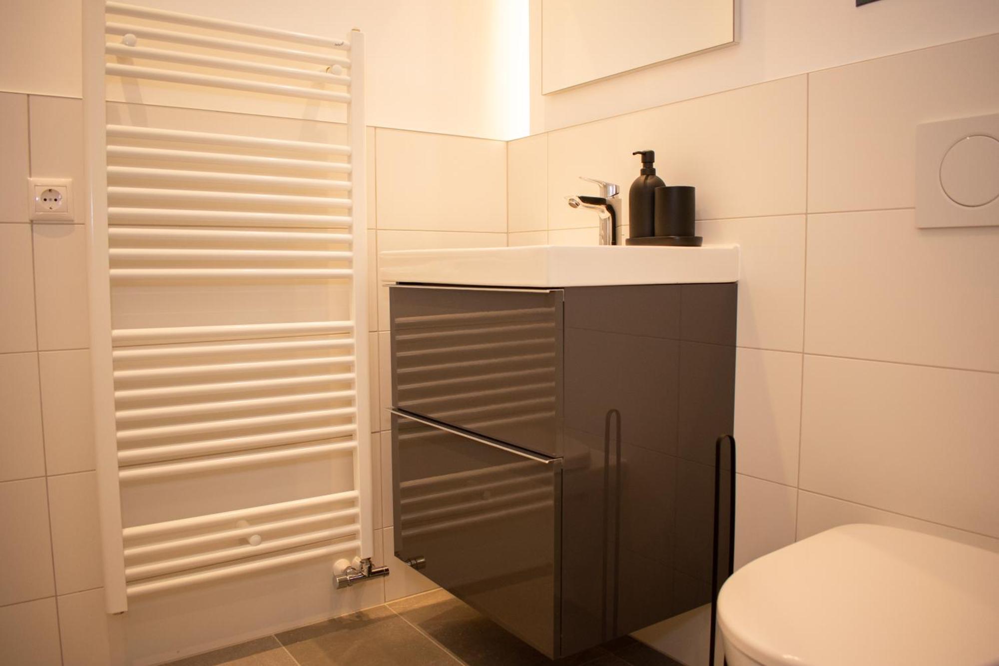 Luxury Cozy 2 Bdr Downtown Apt.3 Budapest